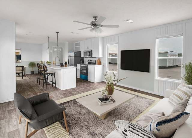Property at 4750 Andrews Hwy #5, Odessa, TX 79762, 3 beds, 2 baths