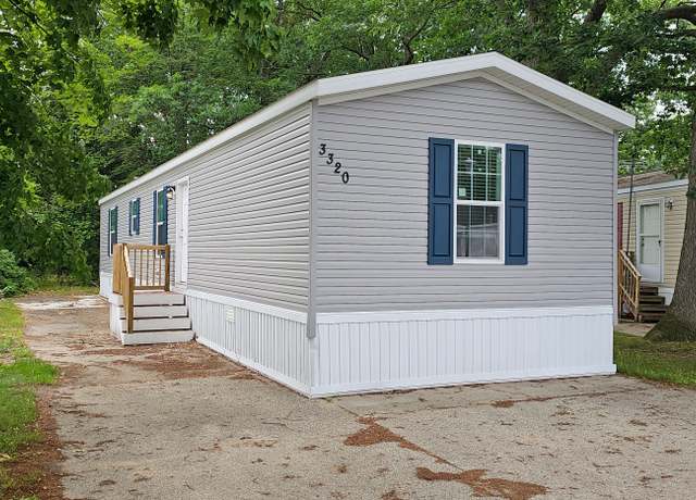 Property at 3320 Joliette Ave, Muskegon, MI 49444, 3 beds, 2 baths