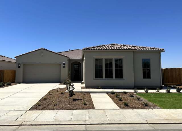 Property at 1039 Summit Way W, Madera, CA 93636, 4 beds, 3 baths