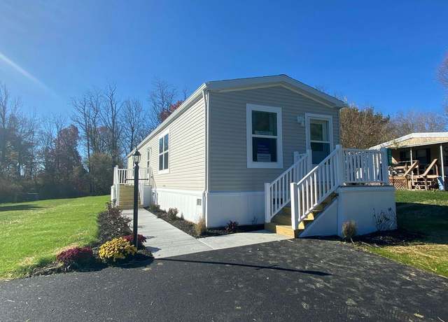 Property at 129 W Zimmer Dr, Walnutport, PA 18088, 3 beds, 2 baths