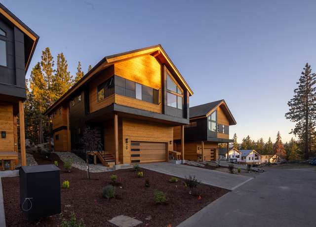 Property at 129 Sierra Colina Dr, Zephyr Cove, NV 89448, 3 beds, 2.5 baths