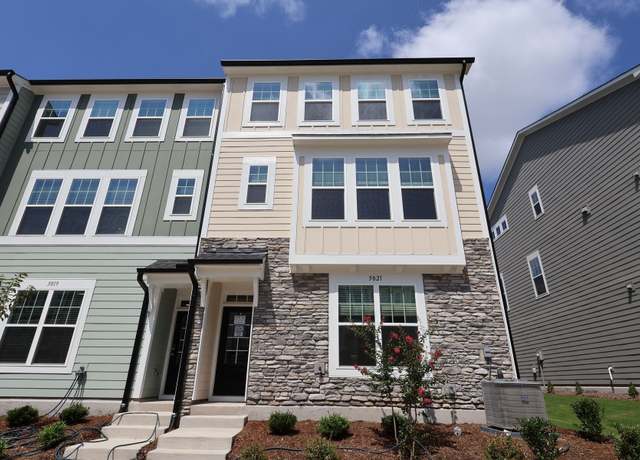Property at 5021 Jowetts Walk Dr, Cary, NC 27519, 4 beds, 3.5 baths