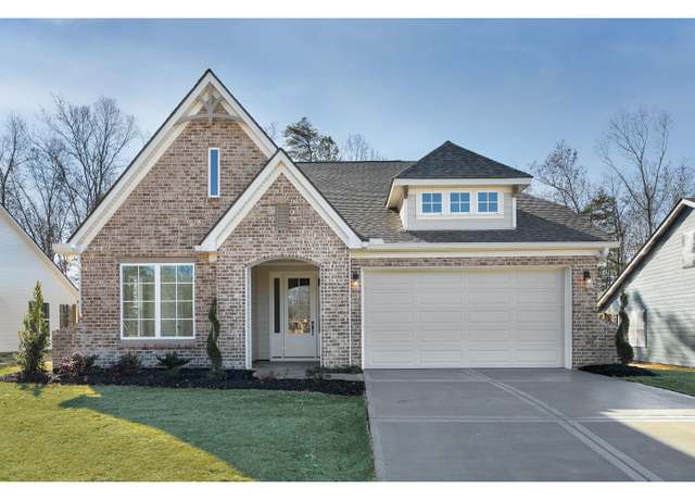 Property at 29 Storyvale Ln, Hixson, TN 37343, 3 beds, 2 baths