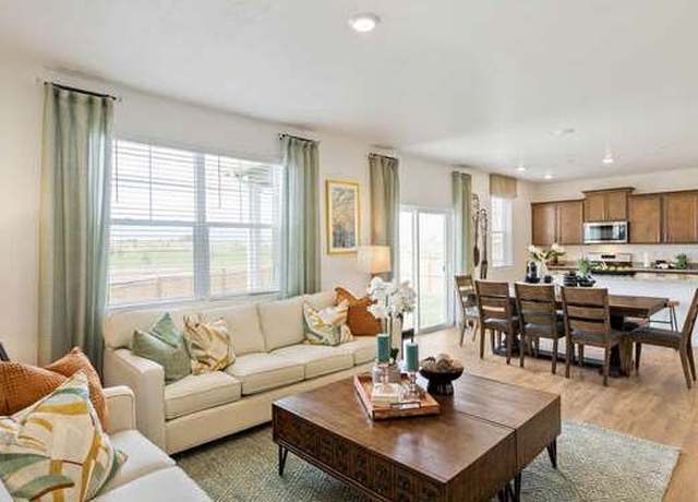 Property at 4856 Lynxes Way, Johnstown, CO 80534, 4 beds, 2.5 baths