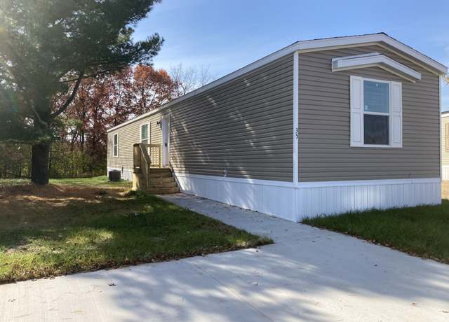 Property at 32 Camelot Lane Site #35, Rice Lake, WI 54868, 3 beds, 2 baths