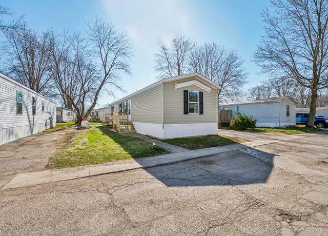 Property at 7519 Dorr Street Toledo #73, Toledo, OH 43615, 3 beds, 2 baths