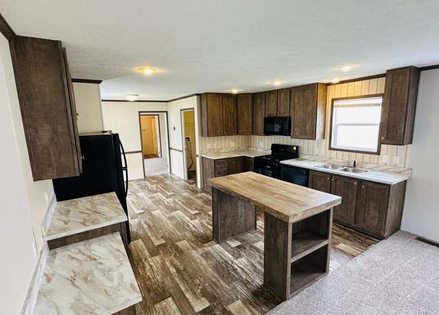 Property at 1404 Marblehead Dr, Mishawaka, IN 46544, 2 beds, 2 baths