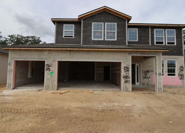 Property at 423 Hillshire Pl, Spring Hill, FL 34609, 5 beds, 3 baths