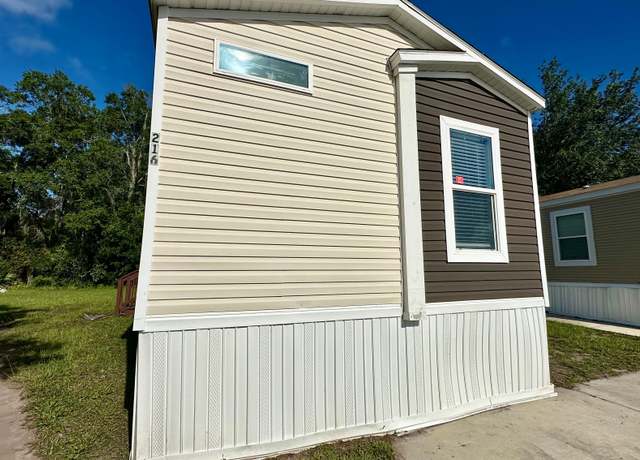 Property at 9359 103rd St #216, Jacksonville, FL 32210, 3 beds, 2 baths