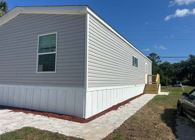 Property at 15070 E Colonial Dr #10, Orlando, FL 32862, 3 beds, 2 baths