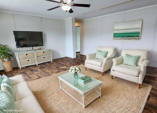 Property at 446 Stowe Ln Unit CP39, Cocoa, FL 32926, 4 beds, 2 baths