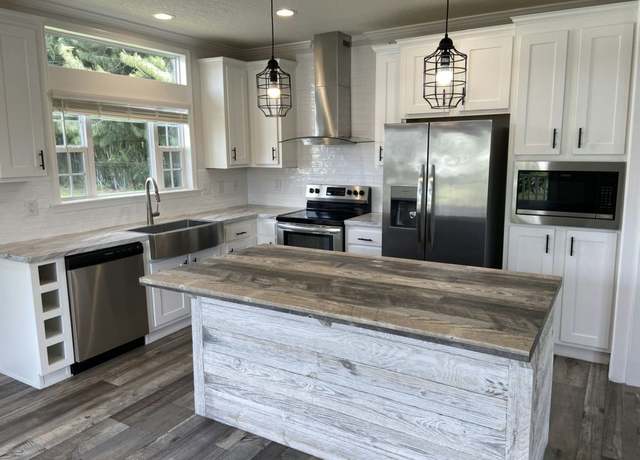 Property at Spring Hill Plan, Vero Beach, FL 32966, 3 beds, 2 baths