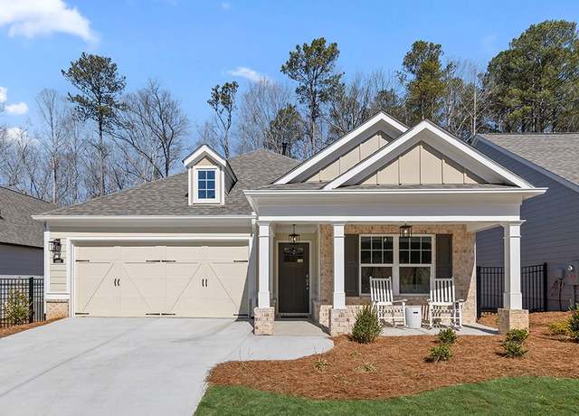 Property at 1351 Cedarcrest Blvd, Acworth, GA 30101, 2 beds, 2 baths