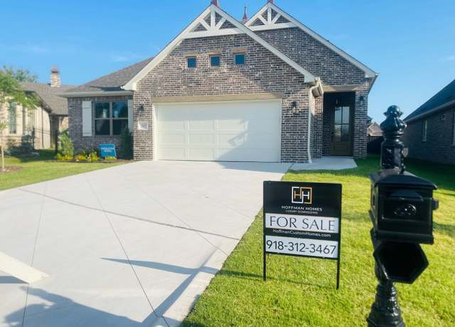 Property at 3405 W Roanoke St, Broken Arrow, OK 74011, 3 beds, 2 baths