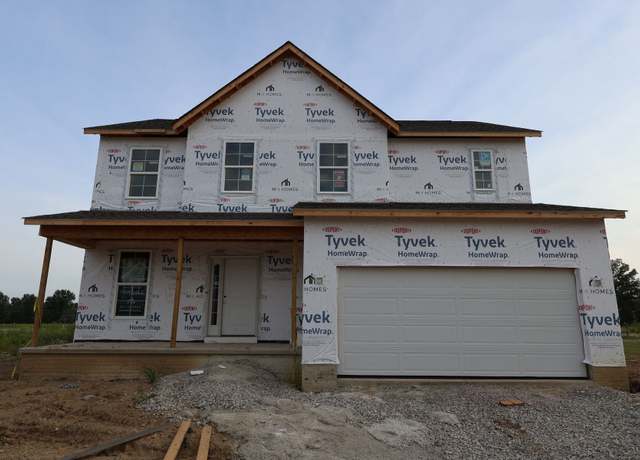 Property at 68 Banyan Dr, Lewis Center, OH 43035, 3 beds, 2.5 baths