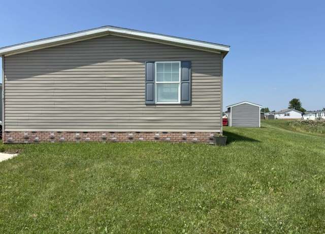 Property at 33143 Aspen Ct #109, New Haven, MI 48048, 3 beds, 2 baths
