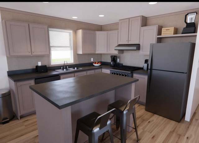 Property at Clayton 166 River Valley Estates Plan, Marion, OH 43302, 3 beds, 2 baths