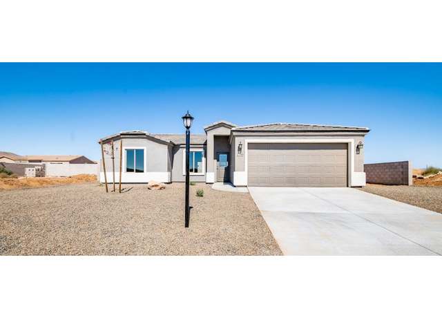 Property at 3442 Rusty Spur Dr, Kingman, AZ 86409, 4 beds, 2 baths