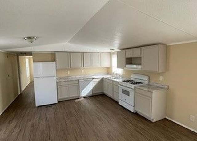 Property at 12400 Rojas Dr #215, El Paso, TX 79928, 2 beds, 2 baths