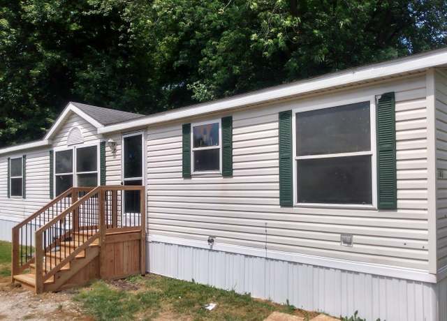 Property at 215 N Canal Rd #182, Lansing, MI 48917, 3 beds, 2 baths