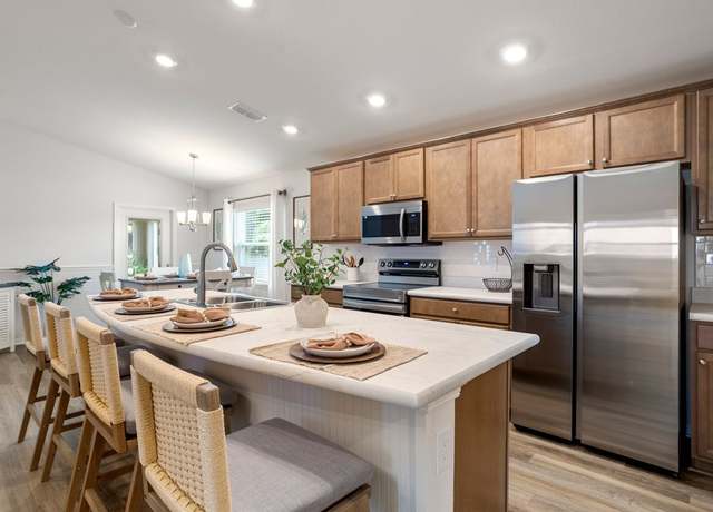Property at 609 Ambleside Dr, Haines City, FL 33844, 4 beds, 2 baths