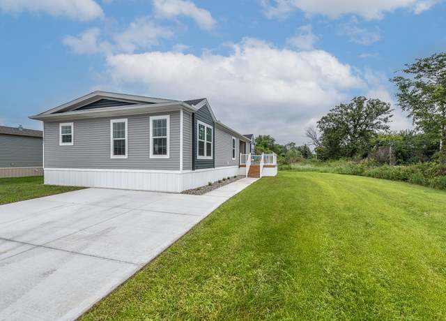 Property at Champion 201 Meadows of Perrysburg Plan, Perrysburg, OH 43551, 3 beds, 2 baths