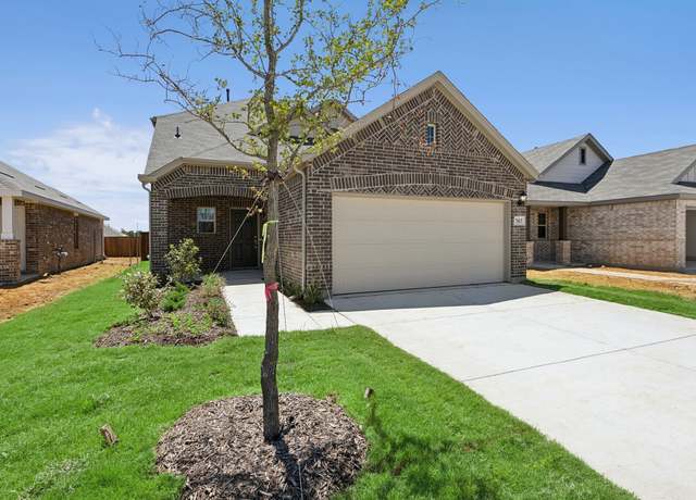 Property at 7413 Spicebush Dr, Ponder, TX 76259, 4 beds, 3.5 baths