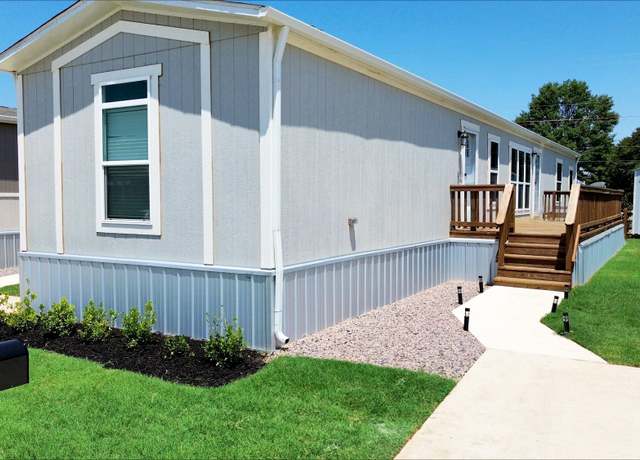 Property at 1604 American Dr, Cleburne, TX 76033, 3 beds, 2 baths