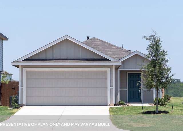 Property at 1010 Indian Way, Seguin, TX 78155, 4 beds, 2 baths