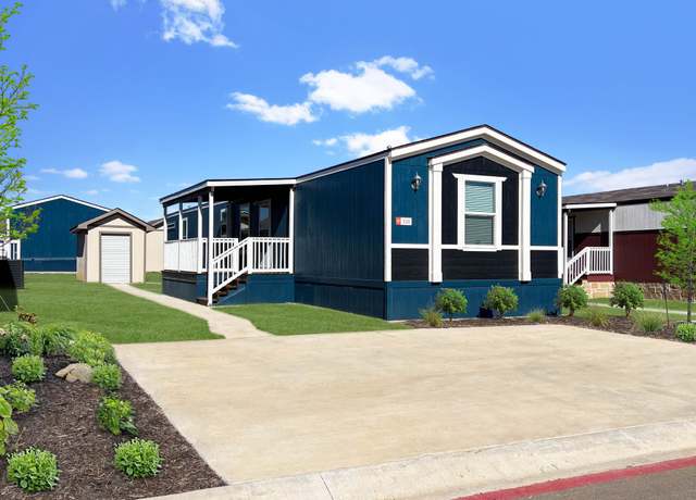 Property at 320 Terentaise Ln, Oak Point, TX 75068, 3 beds, 2 baths