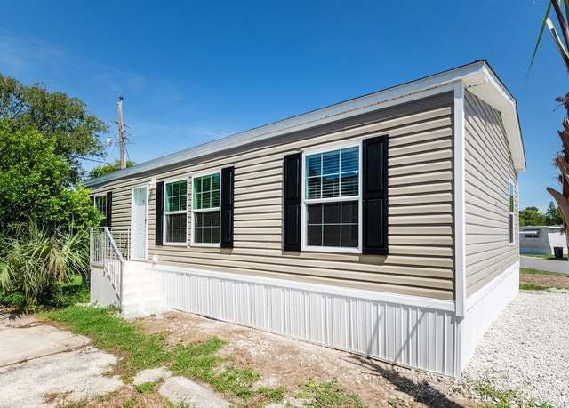 Property at 1300 Hand Ave Unit D2, Ormond Beach, FL 32174, 3 beds, 2 baths