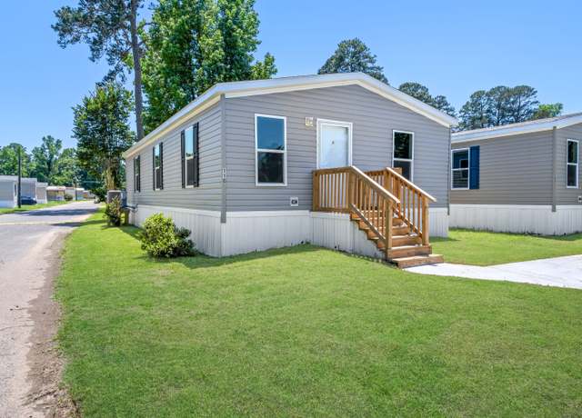 Property at 6700 Jefferson Paige Rd #110, Shreveport, LA 71119, 3 beds, 2 baths
