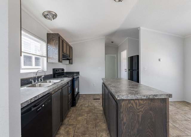 Property at 6410 Walzem Rd #488, San Antonio, TX 78218, 3 beds, 2 baths