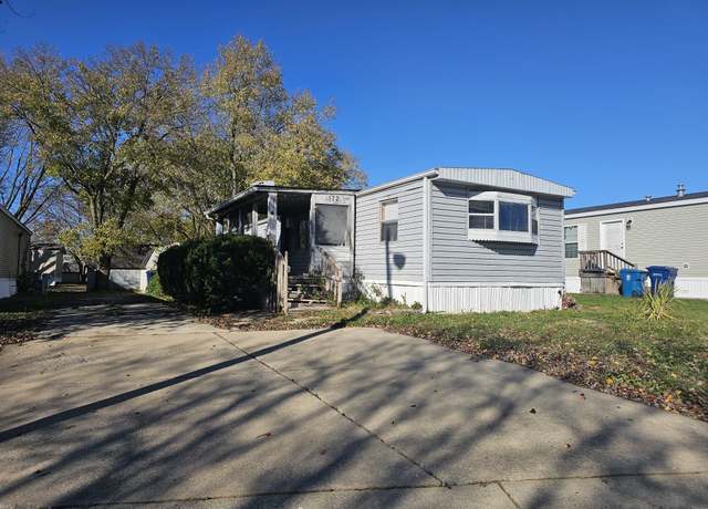 Property at 172 Fairpoint Dr Unit FA172, Greenwood, IN 46143, 3 beds, 2 baths