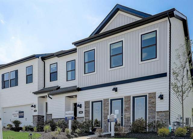 Property at 105 Delmonica Dr, Washington, PA 15301, 3 beds, 2.5 baths
