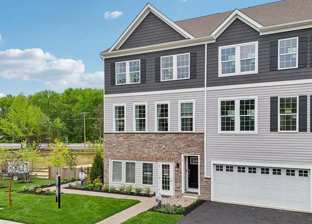 Property at 160 Wembley Way, Tinton Falls, NJ 07753, 3 beds, 2.5 baths