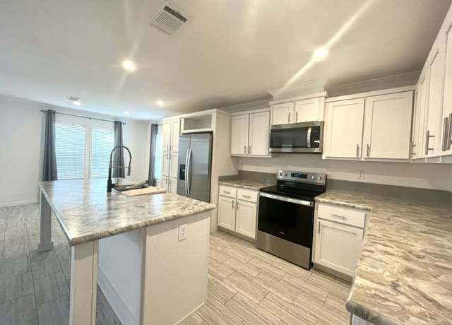 Property at 402 Morristown Cay, Vero Beach, FL 32966, 3 beds, 2 baths