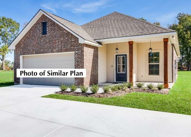 Property at 127 Ridley Ln, Youngsville, LA 70592, 4 beds, 2.5 baths