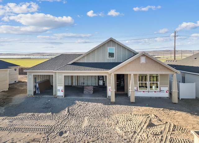 Property at 827 L St NE, Quincy, WA 98848, 3 beds, 2 baths