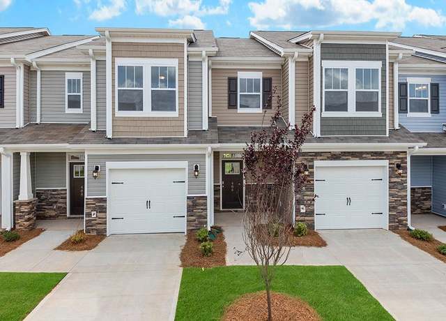 Property at 385 Lagoon Rd, Fletcher, NC 28732, 3 beds, 2.5 baths