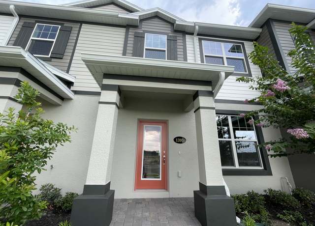 Property at 1395 Mount Royal Dr, Saint Cloud, FL 34771, 3 beds, 2.5 baths