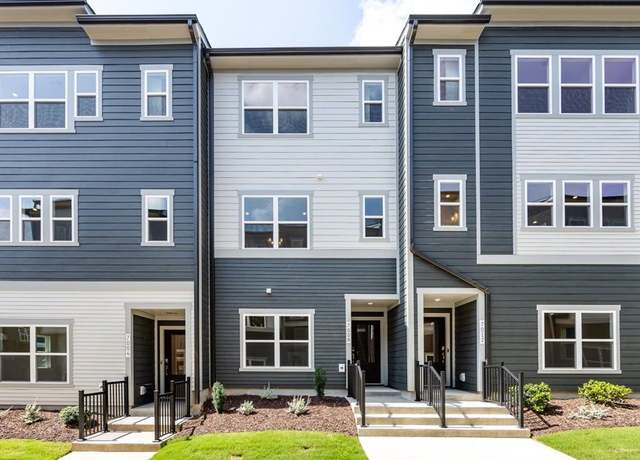 Property at 7008 Impulse Ct, Charlotte, NC 28205, 3 beds, 3 baths