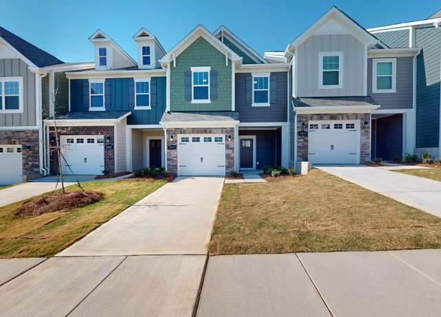 Property at 4013 Lawnview Dr, Charlotte, NC 28269, 3 beds, 2.5 baths