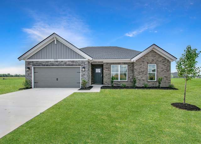 Property at 10713 Braewick Cir #140, Bowling Green, KY 42101, 4 beds, 2 baths