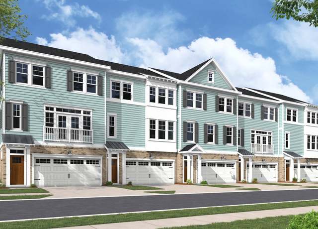 Property at 8468 Duke Pl, Myrtle Beach, SC 29572, 4 beds, 3.5 baths