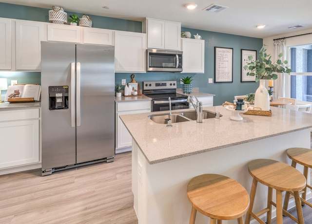 Property at 4998 Olive Mesa Ave, Las Vegas, NV 89139, 3 beds, 2.5 baths