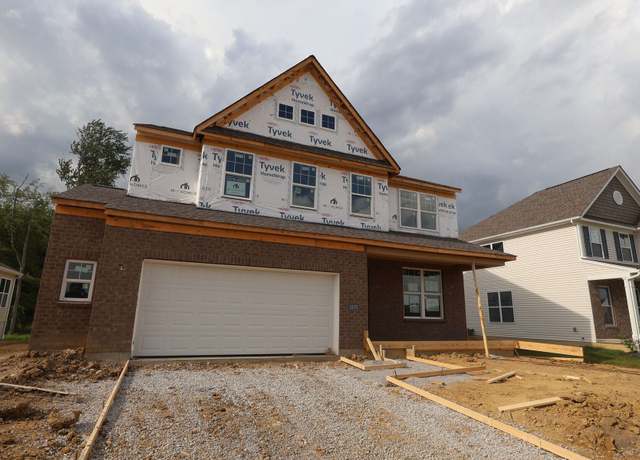 Property at 1870 Grove Park Dr, Miami Township, OH 45150, 4 beds, 2.5 baths