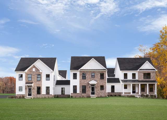 Property at 57 Willow Ln, Parsippany, NJ 07054, 3 beds, 3.5 baths