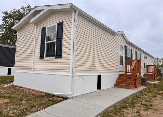 Property at 2326 Maclaren Dr Plan, Highland, MI 48357, 2 beds, 2 baths