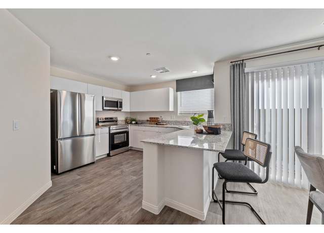 Property at 5695 Damrow Ave, Las Vegas, NV 89122, 3 beds, 2.5 baths